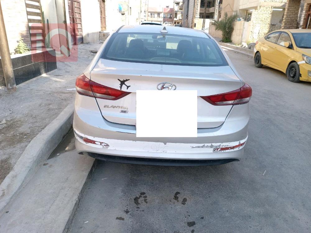 هیوندای ئەلەنترا